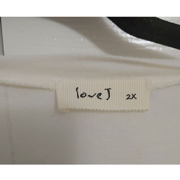 Women's Fashion Image Short Sleeve Tee by Love J Size 2X EUC - Picture 4 of 6